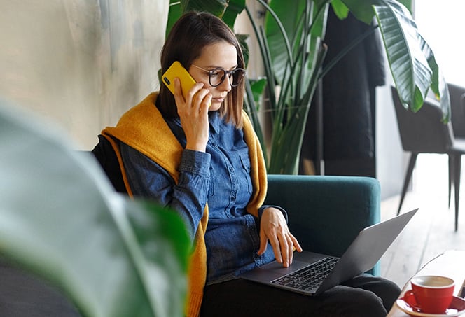 Signal-How-to-report-an-internet-scam-Hero